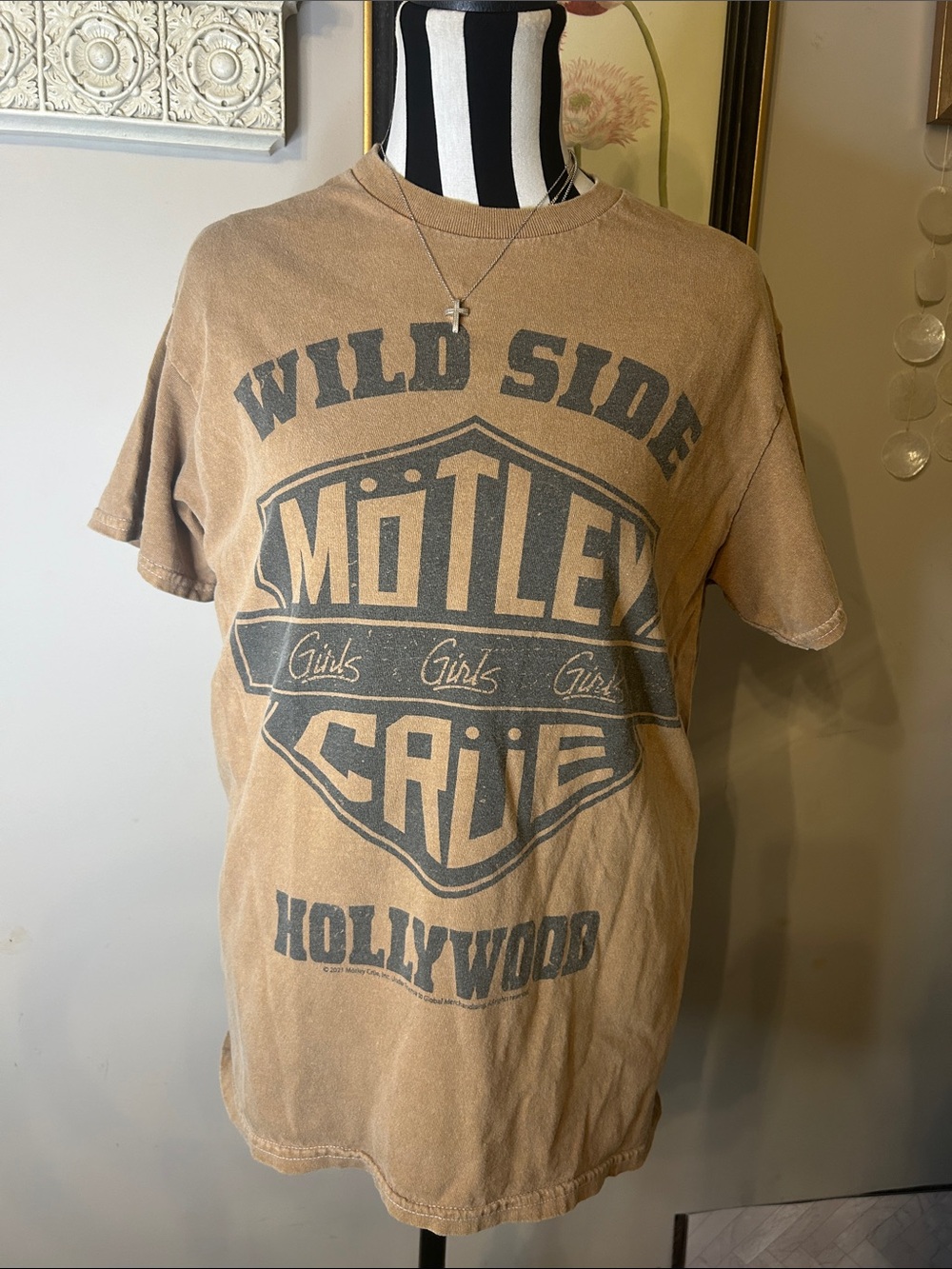 Vintage Tan Motley Crue ‘Wild Side' Graphic Tee - Tan